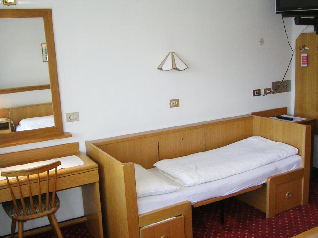 Hotel Rainegg Olang Bilik gambar